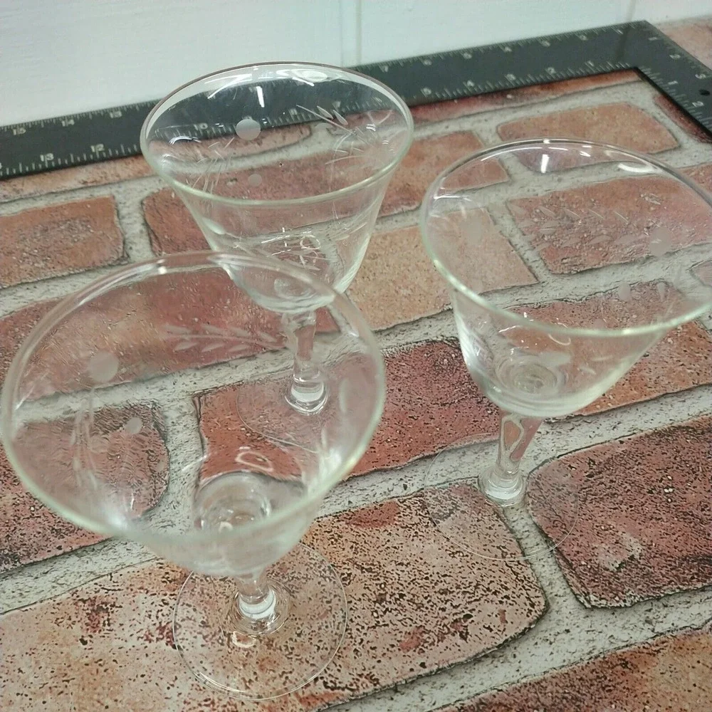 Set of 3 Etched Cordial Glasses Stemmed Clear 4.5in Barware‎ Bundle